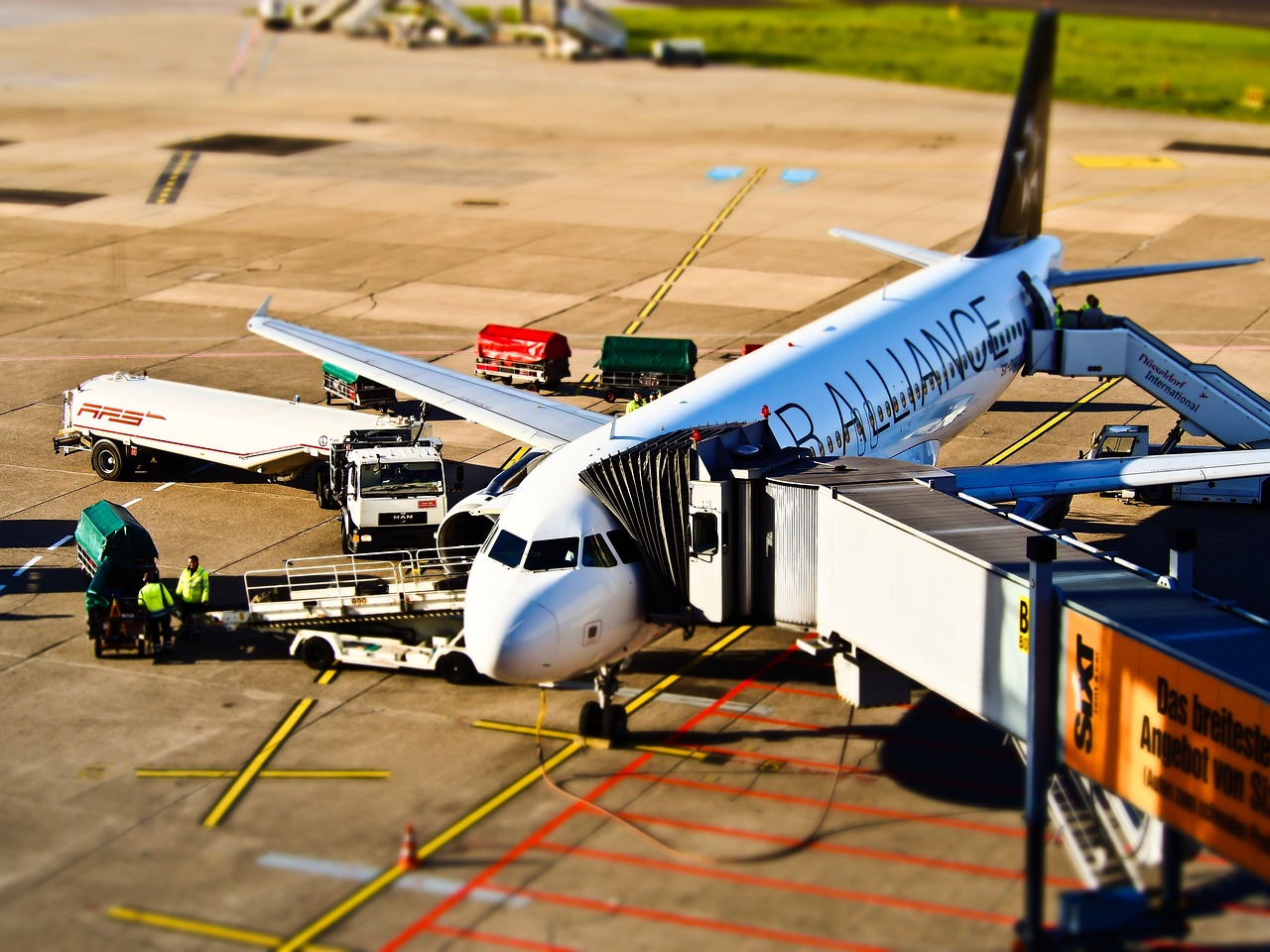 car service to Philadelphia — Royal American Taxi & Limousine
